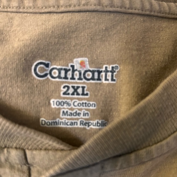 Carhart Used T-Shirt in Great Condition - Picture 3 of 6